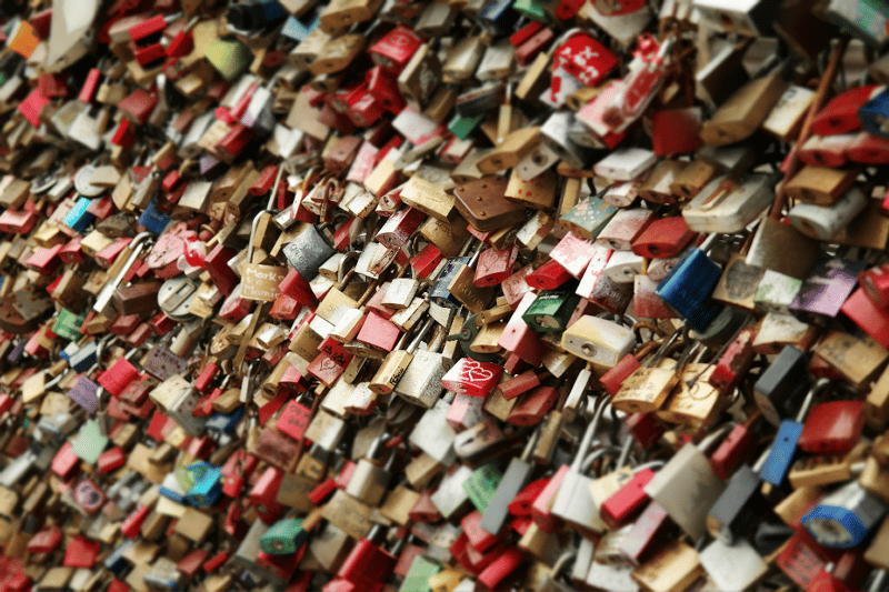 February 14, Valentine’s Day - Lovelocks